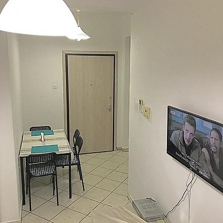 Apartament Alex Flat Neo Epivates Zewnętrze zdjęcie